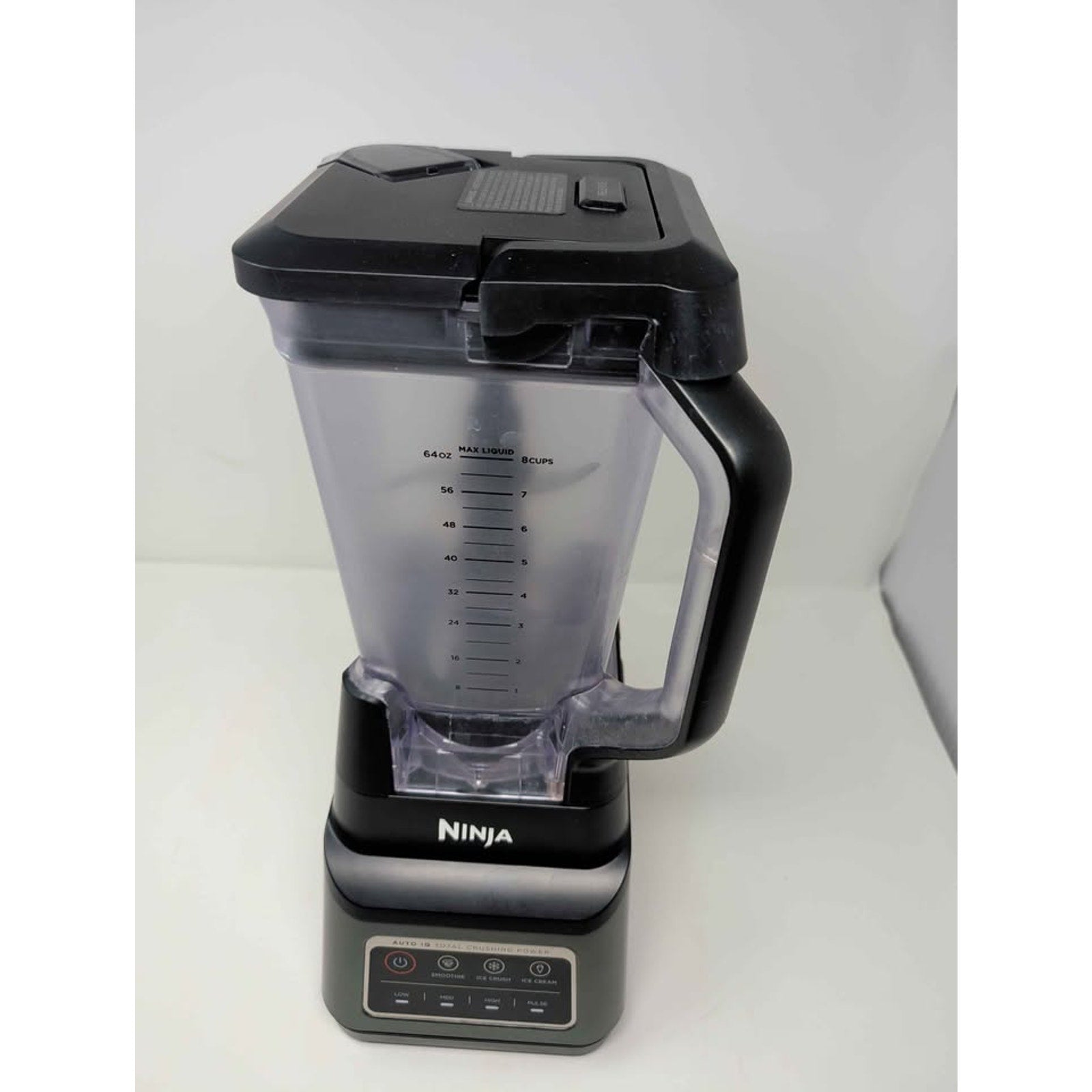 Ninja Professional Plus Blender with Auto-iQ (Model BN701).