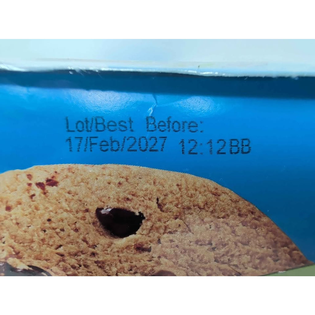 Lenny & Larry's Protein Cookie 16g protein.10g fiber peanut butter. Chocolate chip, Cinnamon