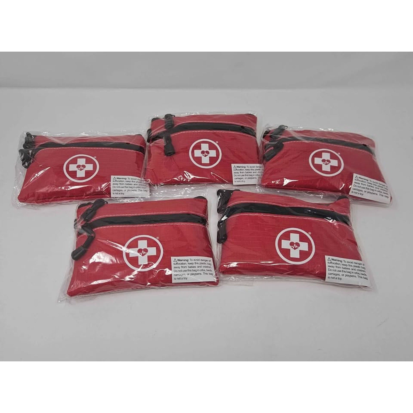 Botiquin para emergencias. 64 piezas. First Aid kit
