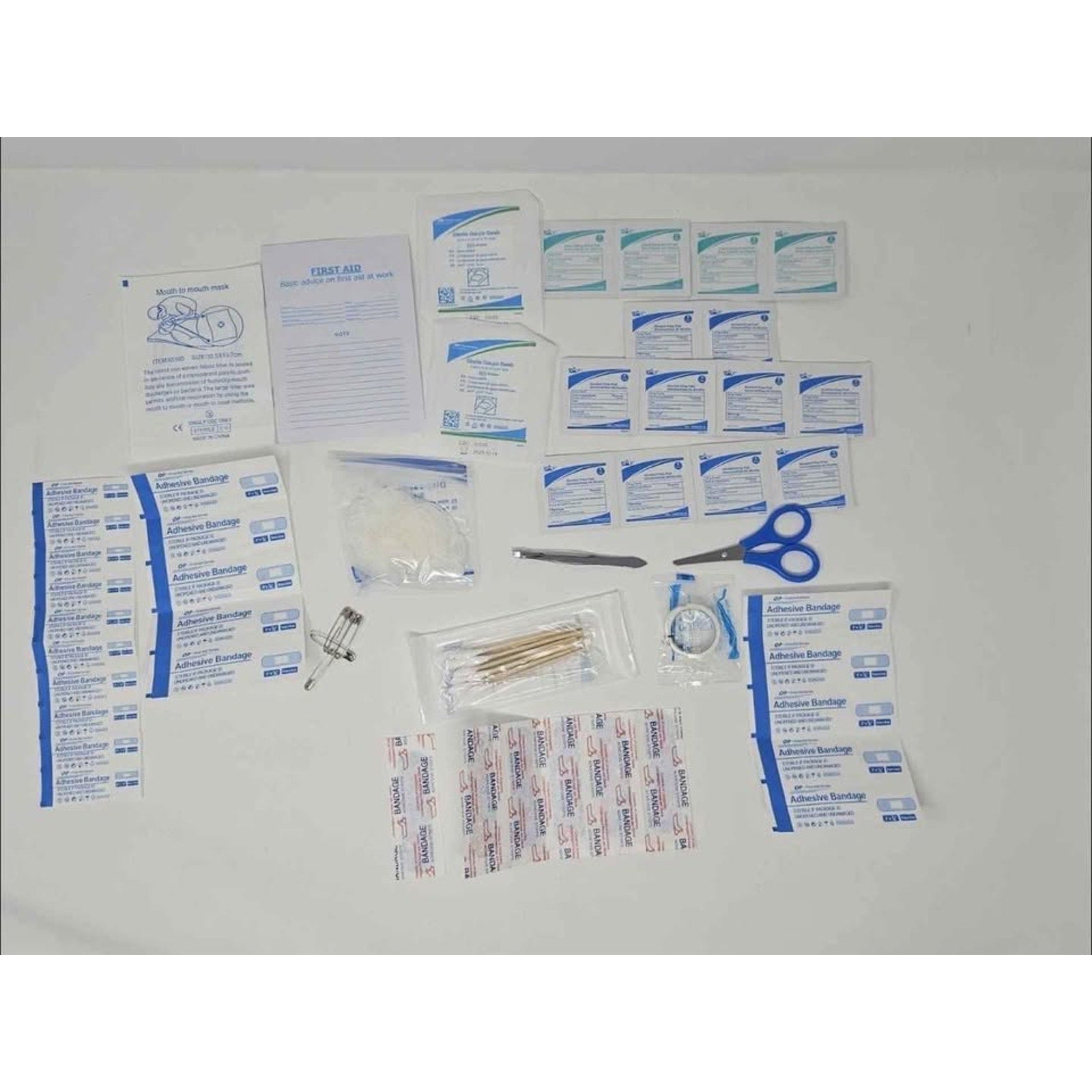 Botiquin para emergencias. 64 piezas. First Aid kit